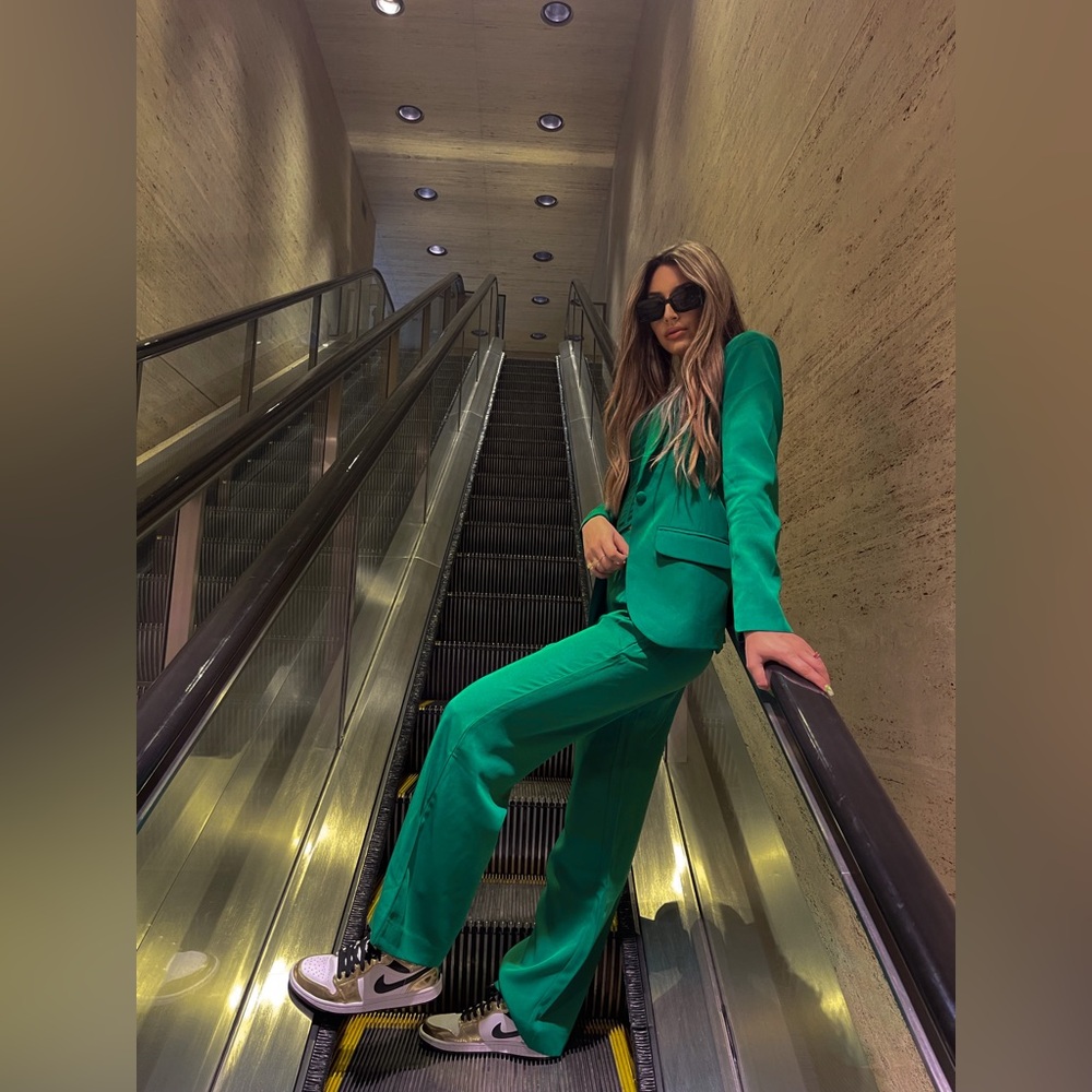 Green Meshki Suit (Blazer + Trousers)